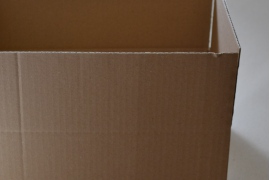 Kartonová krabice z třívrstvé lepenky 300x150x150