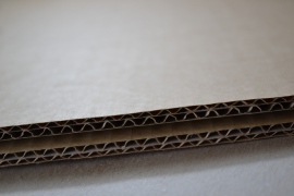 Kartonová krabice z pětivrstvé lepenky 400x300x100