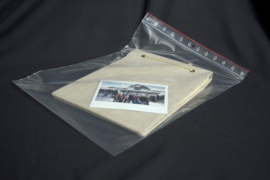 ZIP sáčky 230x320mm 40my se závěsným otvorem