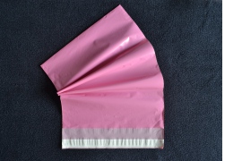 II. JAKOST Růžová plastová obálka 250x350,55my - 1,65Kč/ks